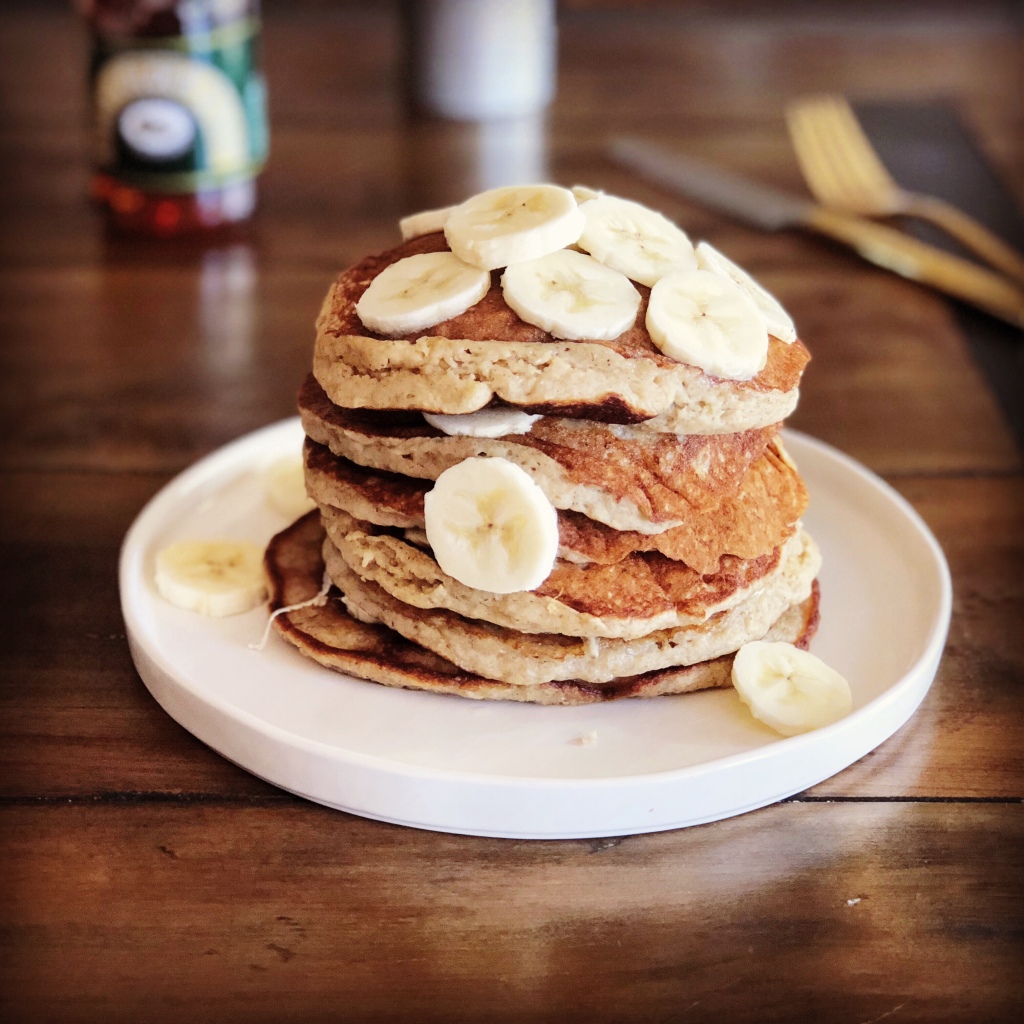 Banana Oat Bran Pancakes – Food Snob